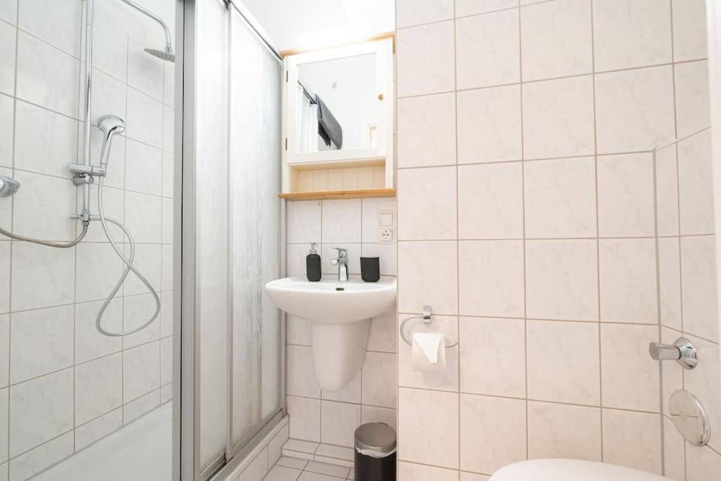 Exklusive 2-Zimmer Wohnung Fuer 6 Brema Exterior foto